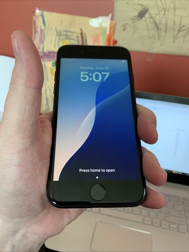 Iphone 3rd gen unlocked - iphone, se